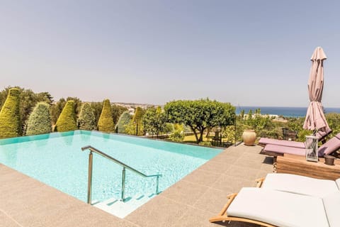 Holiday Home Swimming Pool