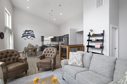 Lots of space in this place to spread out with your group.