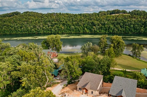 Retreat from the hustle and bustle of life in our lakeview cabin. 