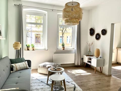 97bded46 e52f 44f4 86f2 891f5f90ddfc