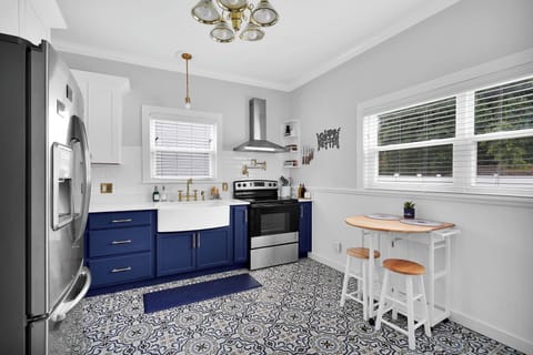 Well stocked kitchen 