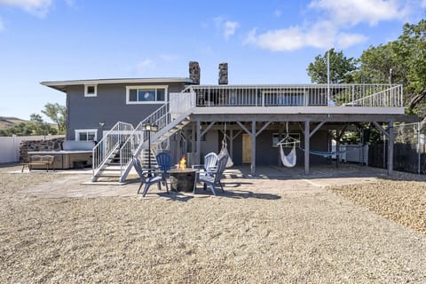 Cozy up at this Reno retreat with a deck fireplace and starlit evenings.