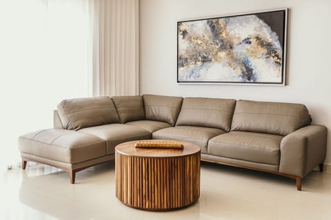 Coffee Table, Furniture, Table, Architecture, Building