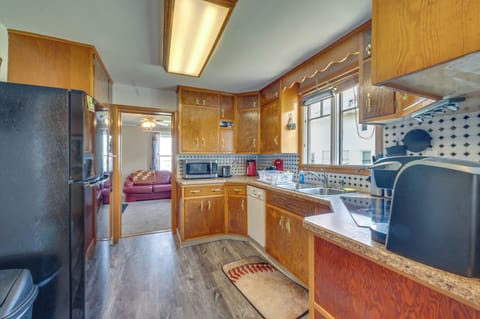 Kitchen | Dishwasher | Cooking Basics | Coffee Maker | Microwave | Toaster