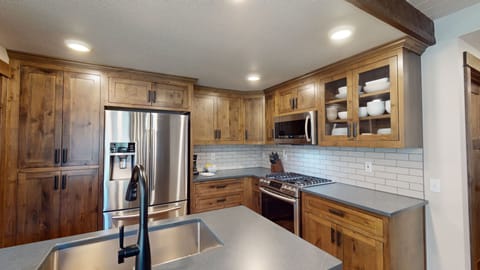 Tennis-Village-35-09252023_085056