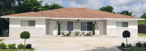 Private Parking Lots for 2-3 Cars depending on size