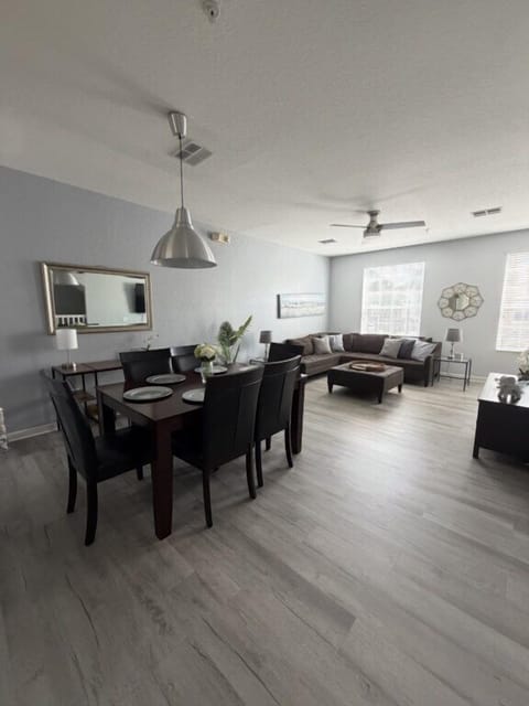 DiningLiving4