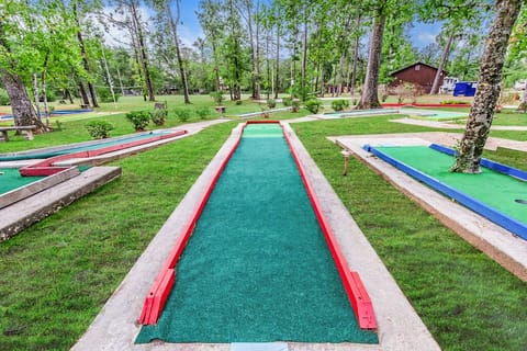 Mini golf