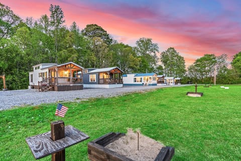Horseshoes at sunset. There is no better way to end the day.