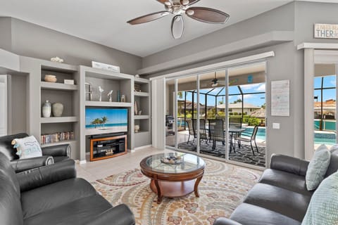 Living Room - Patio Access, Water Views + TV