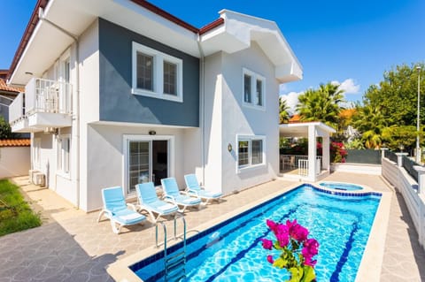 Beautiful villa with private pool and terrace