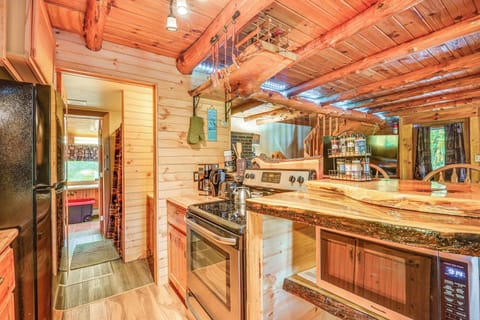 Kitchen | Cooking Basics Supplied