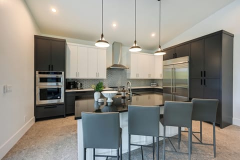 Chef's Kitchen | Cooking Basics Supplied