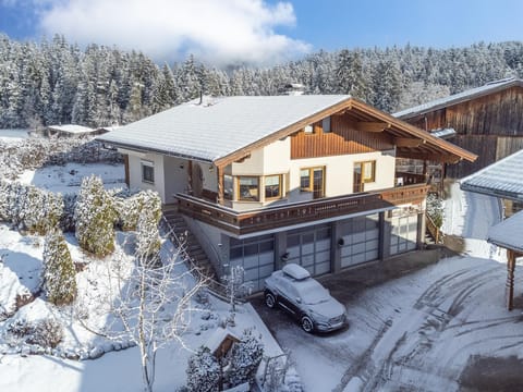 Holiday Home Exterior [winter]
