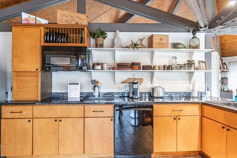 Fully equipped to ensure your stay is as comfortable as your own home