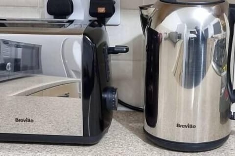 5b23b9c3 4920 4ae1 b51a 95f8925c6ed2