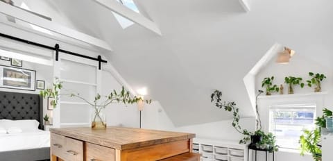 Modern Capitola Village Loft