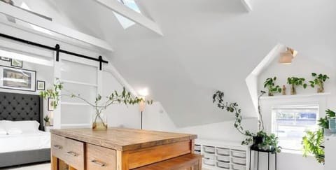 Modern Capitola Village Loft