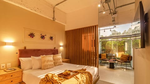 El mobiliario, la decoración y los servicios pueden variar ligeramente