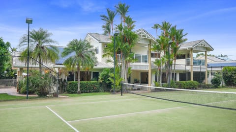 Sport court