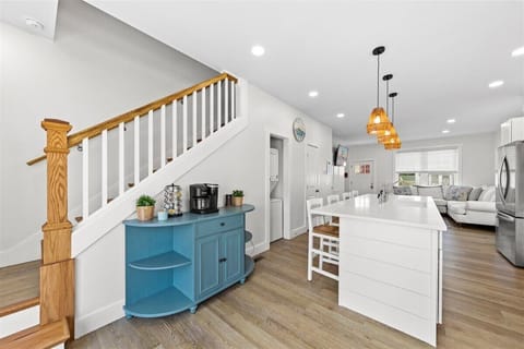 Wonderful Open Layout - spend time together without ever feeling crowded.