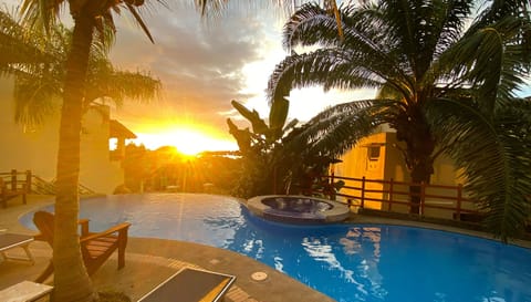 Pool closest to our unit: enjoy unforgettable sunsets!