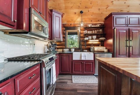 Farm sink and plates/amenities for baking, cooking and service for 12.