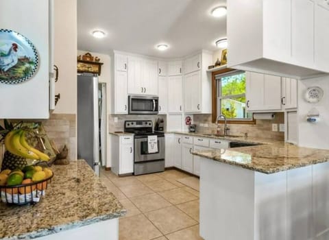 Create lasting memories in this fully-functional kitchen.