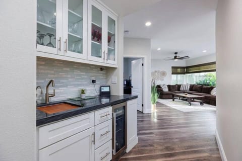 Beautiful Bar area for those who love to Entertain-leads directly to informal Seating area.