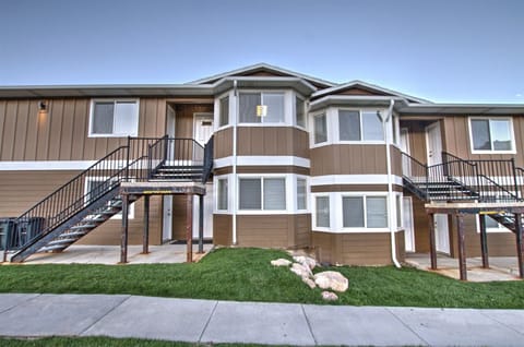 View of front of condo from walkway