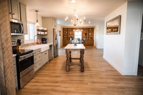 Kitchen Island and Dining