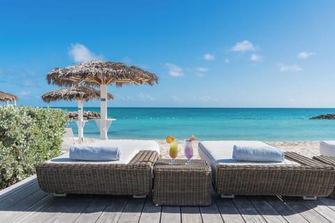 Pool and beach service