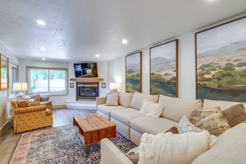 Frisco Vacation Rental | 5BR | 4BA | 2,700 Sq Ft | Interior Stairs Required