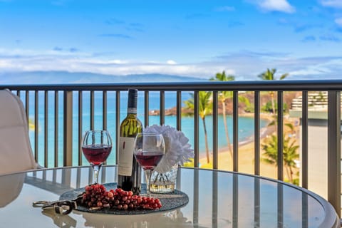 Sip your favorite beverage and unwind on the private lanai as sweeping ocean views stretch before you. From sunrise coffee to sunset cocktails, this is island relaxation at its finest.