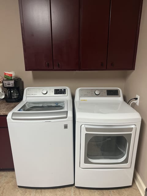 Large Capacity HE washer & dryer
