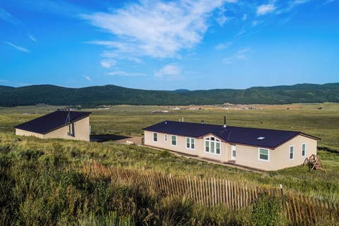Angel Fire Vacation Rental | 4BR | 3BA | 2,506 Sq Ft | Stairs to Access