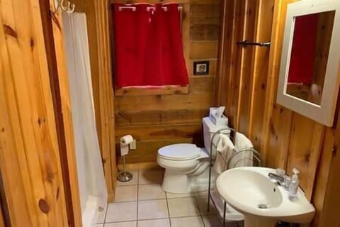 da5bc48a-d468-43d1-8965-78be871f33d4