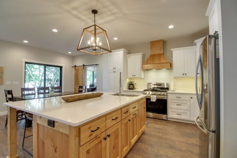 Kitchen | Dishwasher