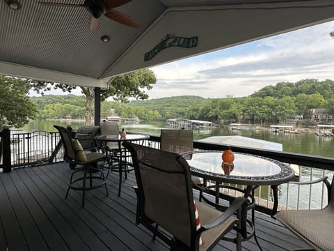 Every Moment Captures Breathtaking Views