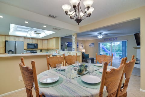 Dining Room | Dishware/Flatware