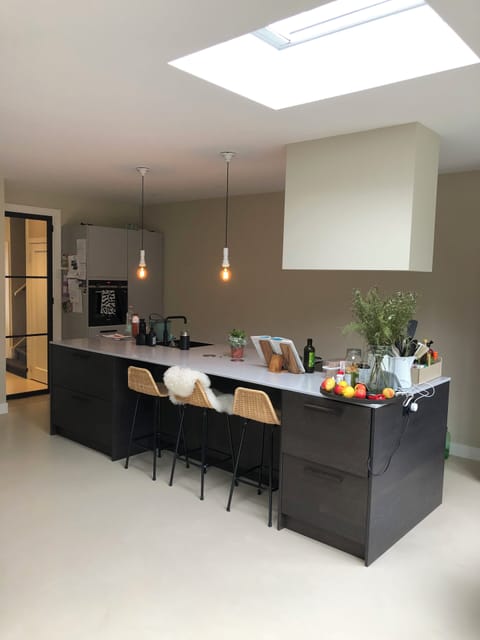 Large kitchen with bar