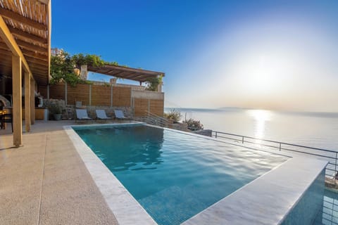 Welcome to Rocca al Mare Infinity!The complex features four independent villas, each offering a private swimming pool.