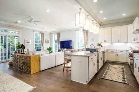 Kitchen & Living Room