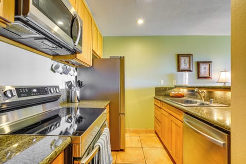 Kitchen | Coffee Maker | Blender | Toaster