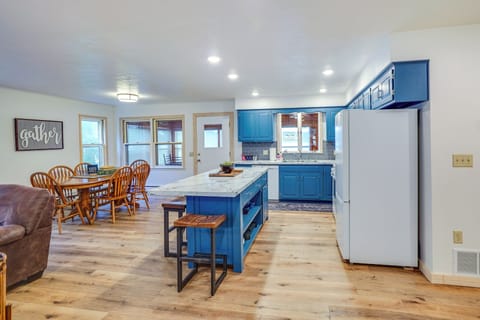 Kitchen | Cooking Basics | Crockpot | Toaster