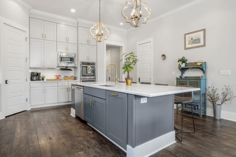 Modern Kitchen for preparing meals 