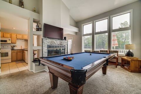 Lake Harmony Vacation Rental | 3BR | 2BA | 1,337 Sq Ft | Stairs Required