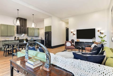 Living Room | XL Flat Screen TV | Single-Level Layout | Central Common Area