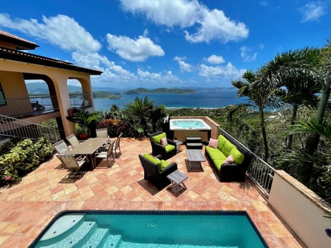 Large pool deck