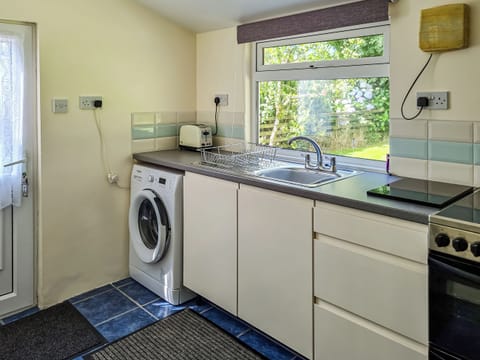 Kitchen | Carnlussack Cottage, Troon, near Camborne